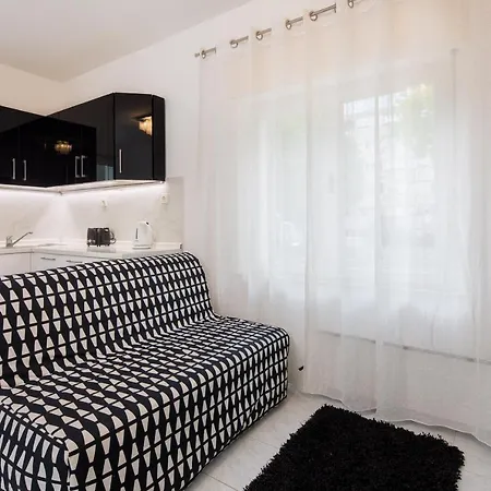 Apartament Laro - Modern&spacious