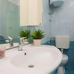 Laro - Modern&spacious شقة *